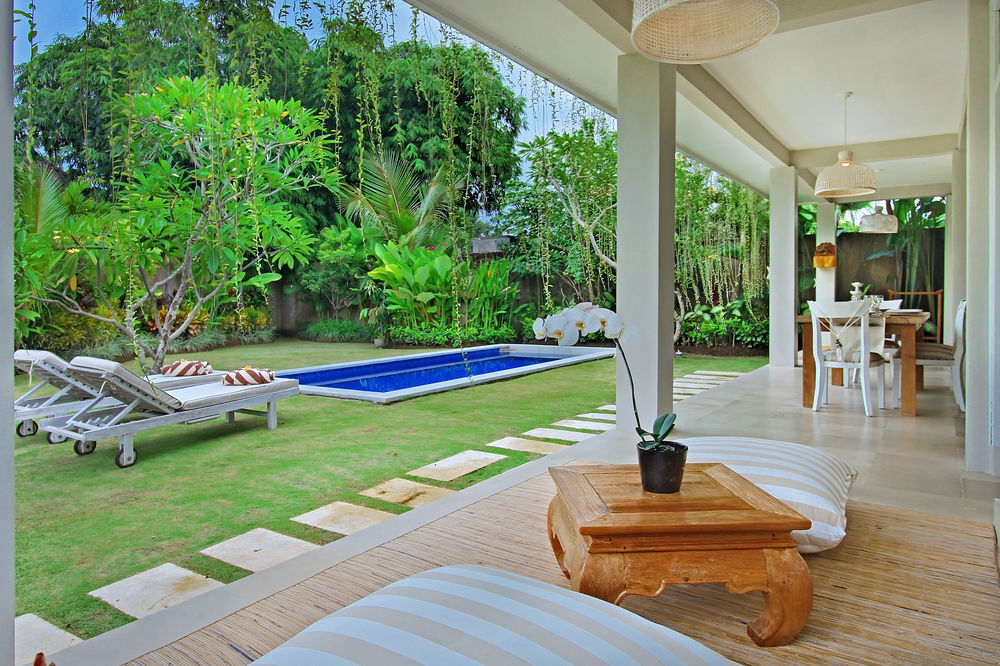 Villa Lodek Deluxe Seminyak Dış mekan fotoğraf